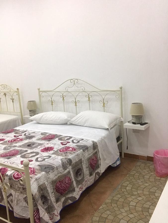 Partenope Legend B&B Νάπολη Εξωτερικό φωτογραφία